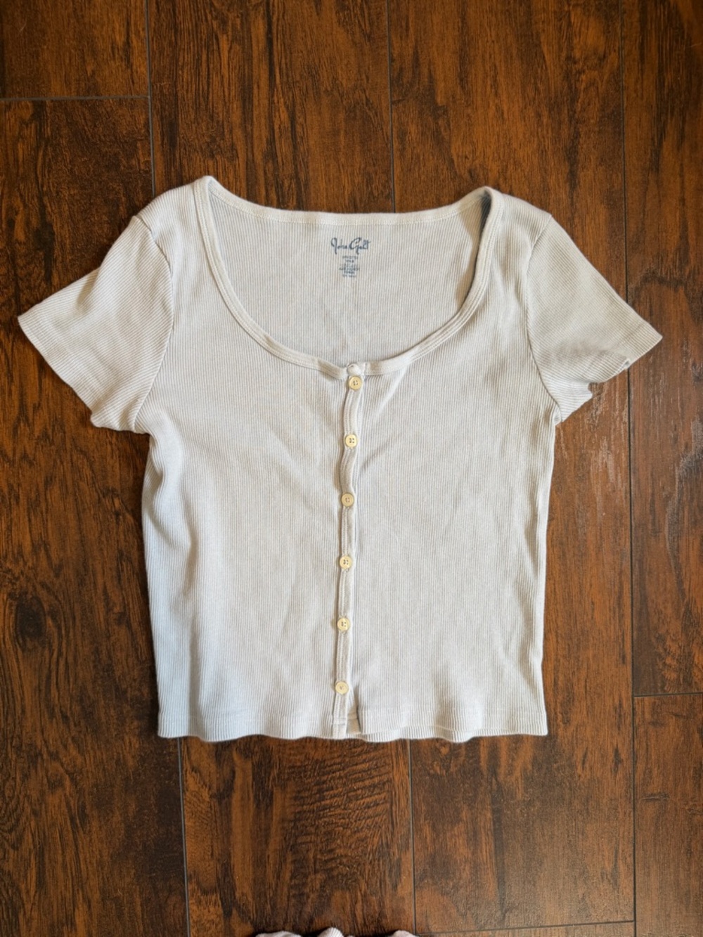 Brandy Melville Baby Tee Bundle - Picture 3 of 3